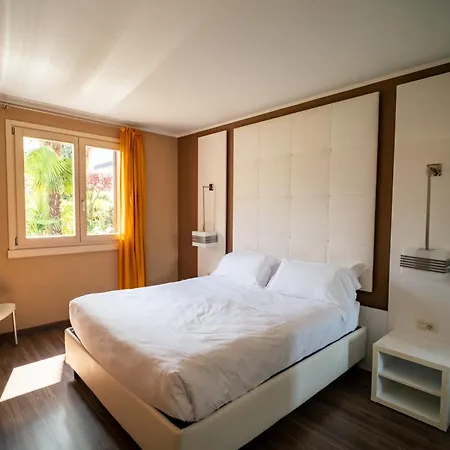 Apartmanhotel Acqua Sirmione